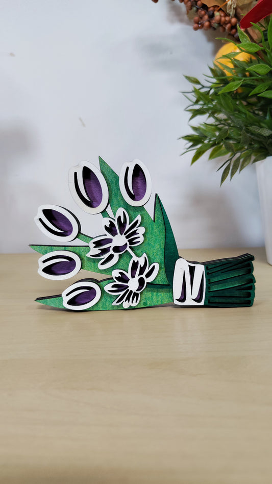 Mazzolino di fiori in legno